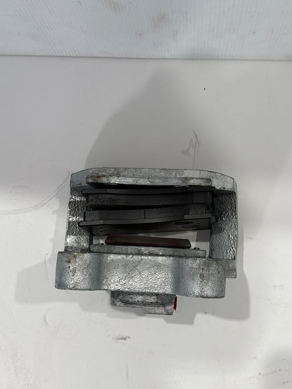 Hydraulic Brake Caliper with Pads - CH100G