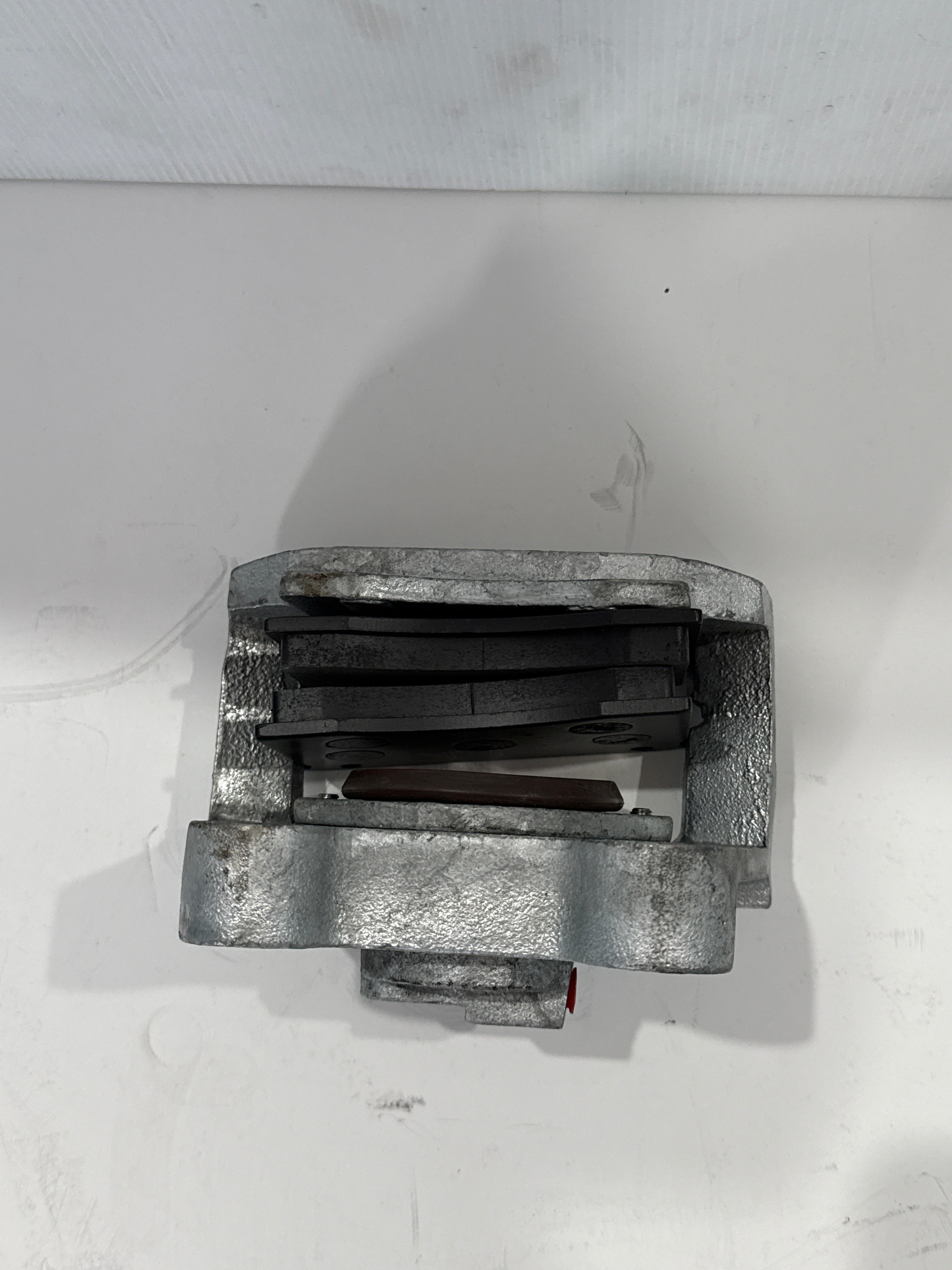 Hydraulic Brake Caliper with Pads - CH100G