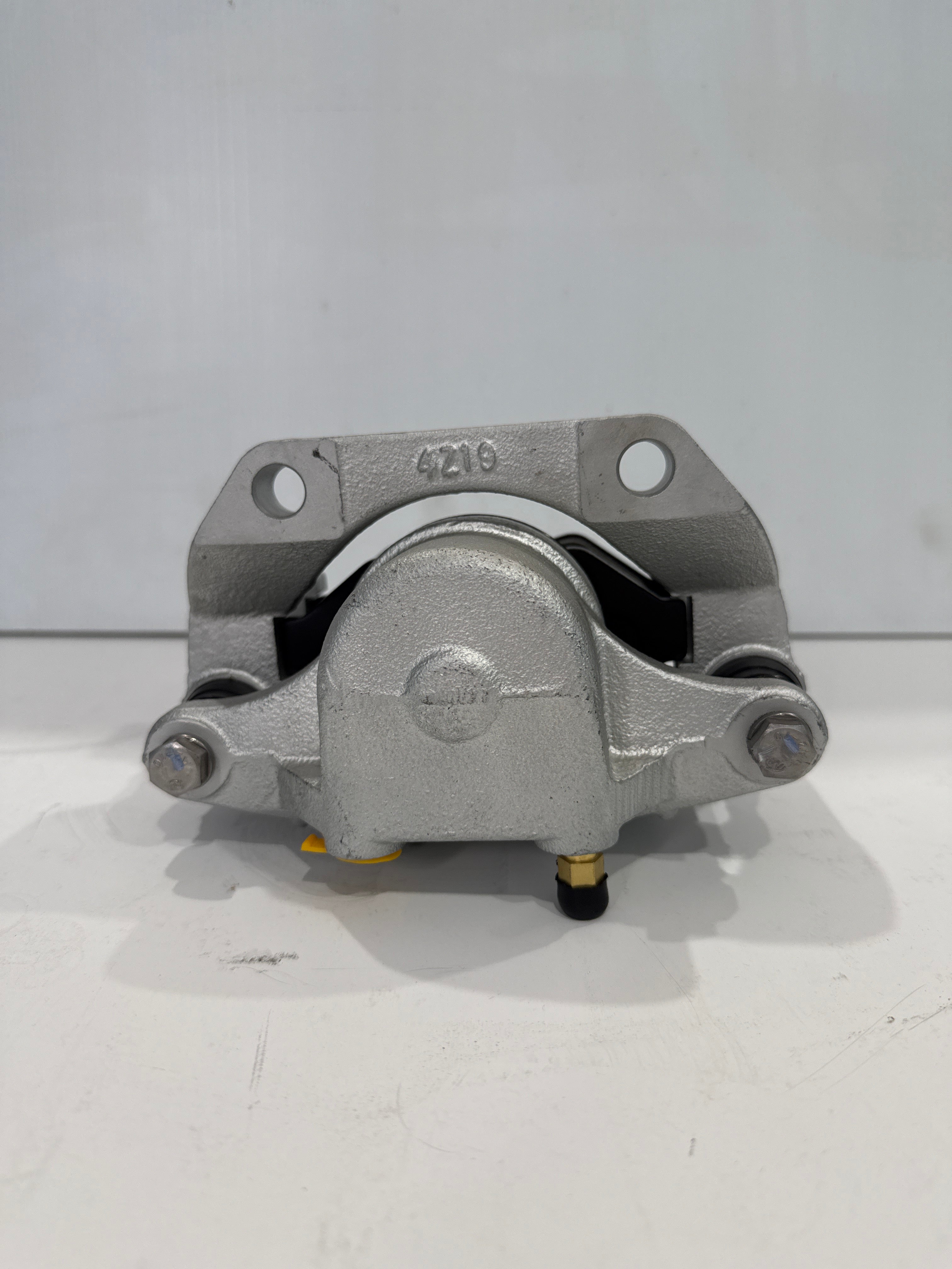 Hydraulic Brake Caliper - 993481