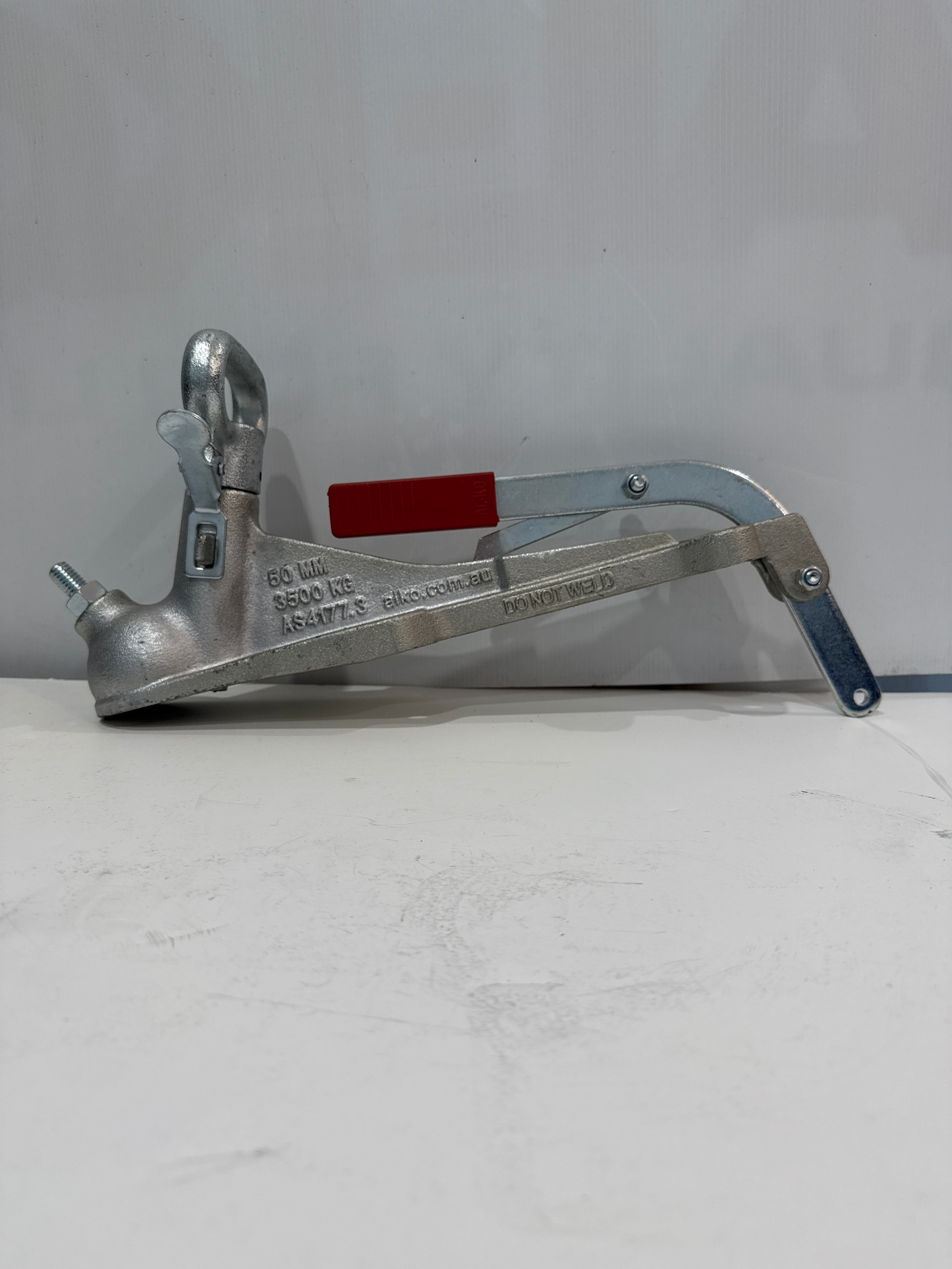 ALKO 3.5T Electric Tow Hitch - 614010PL