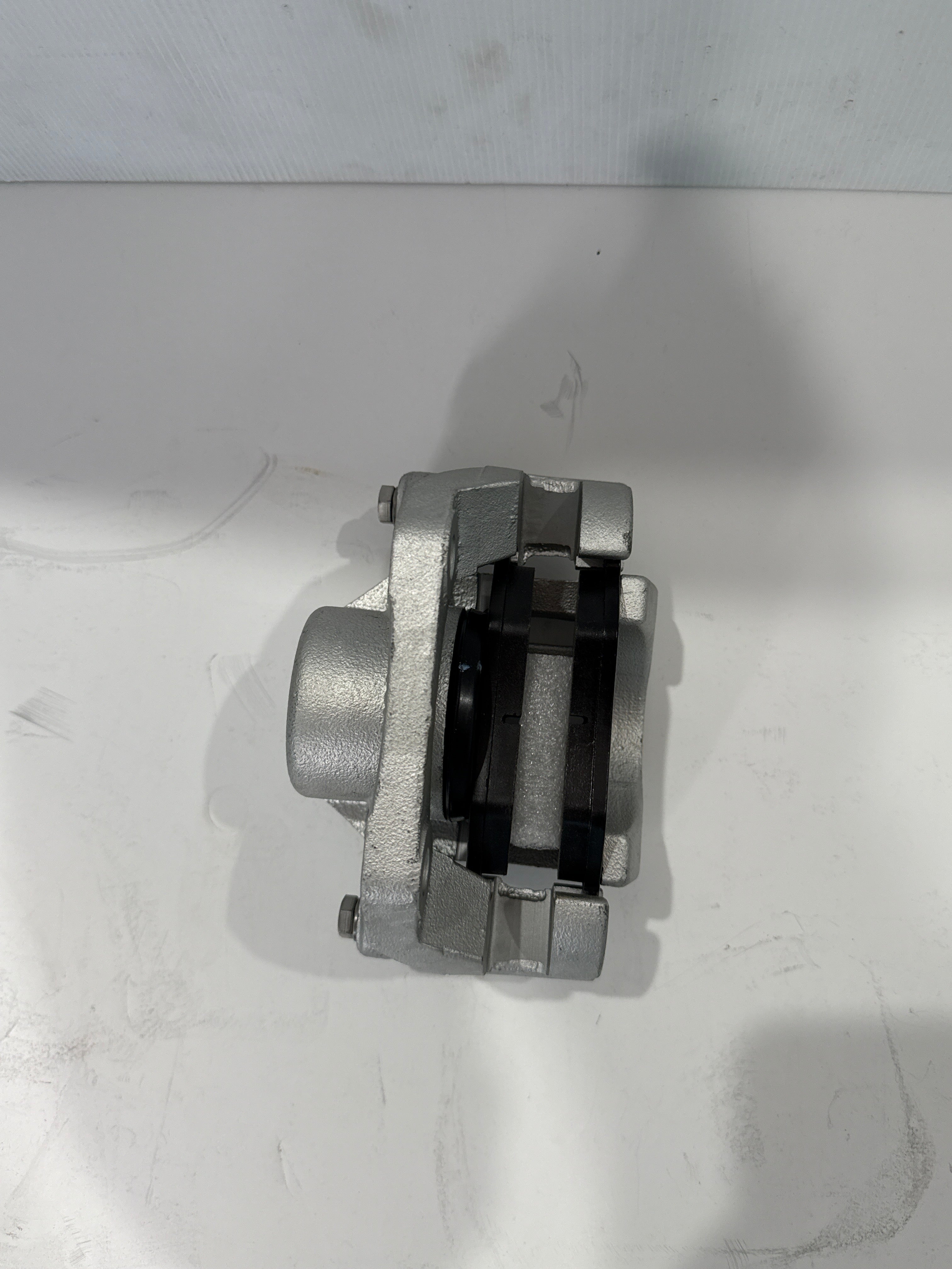 Hydraulic Brake Caliper - 993481
